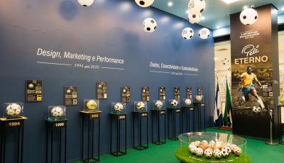 Exposição Bolas das Copas no Shopping Santa Ursula. Foto Renato Lopes