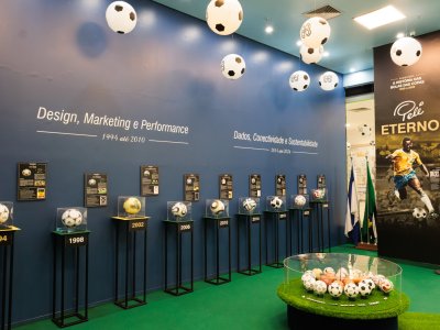 Exposição Bolas das Copas no Shopping Santa Ursula. Foto Renato Lopes