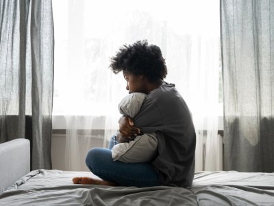 Setembro Amarelo: solidão se torna desafio de saúde pública global, alerta a OMS