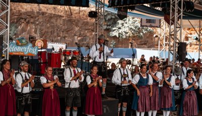 Oktoberfest Ribeirão começa nesta quarta com cinco dias de festa no Parque Raya