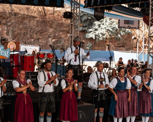 Oktoberfest Ribeirão começa nesta quarta com cinco dias de festa no Parque Raya