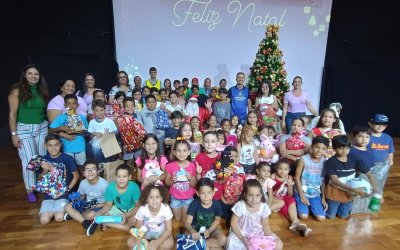 Natal Solidário: Entrevias leva alegria para crianças e famílias nas regiões de Marília e Ribeirão Preto