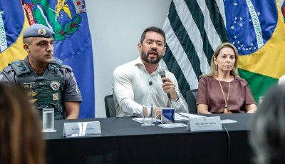 Ribeirão Preto lança campanha para evitar descarte de santinhos nas eleições