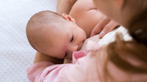 Agosto Dourado: Hospital Regional de Franca incentiva doação de leite materno