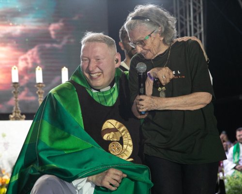  Hallel Franca anuncia primeiras atrações e terá padre Marcelo Rossi e frei Gilson na edição de 2025