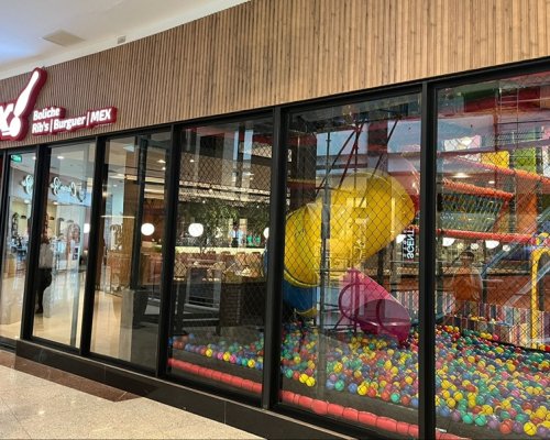 ShoppingSantaÚrsula encerra 2024 com a chegada de 14 novas lojas e realiza projeto de retrofit para modernização interna