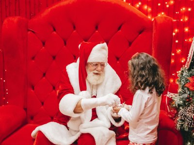 RibeirãoShopping apresenta o inédito “Campanário de Natal” e abre oficialmente a temporada de celebrações natalinas