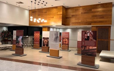 ShoppingSantaÚrsula recebe exposição em apoio à restauração da Catedral Metropolitana de Ribeirão Preto