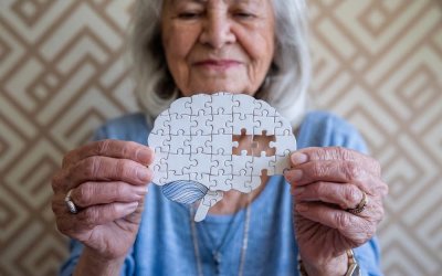 Setembro Lilás: diagnóstico precoce e novas terapias ampliam perspectivas no tratamento do Alzheimer